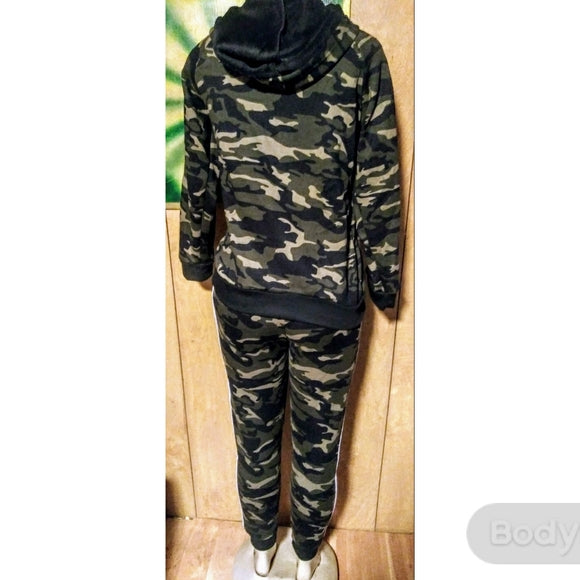Green Camo Sweat Suit - The Fix Clothing